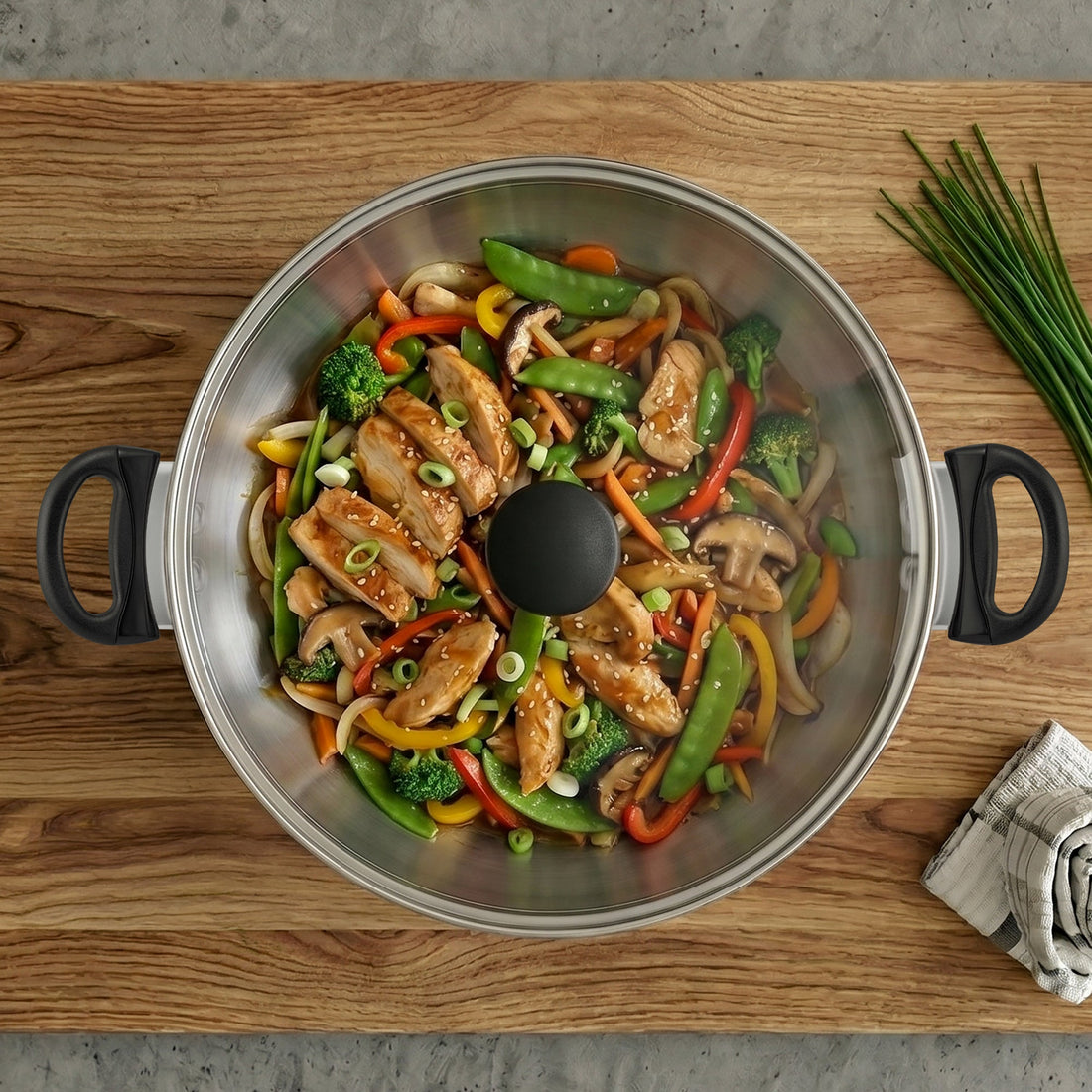 Golden Chicken Stir-Fry with Soy-Ginger Sauce