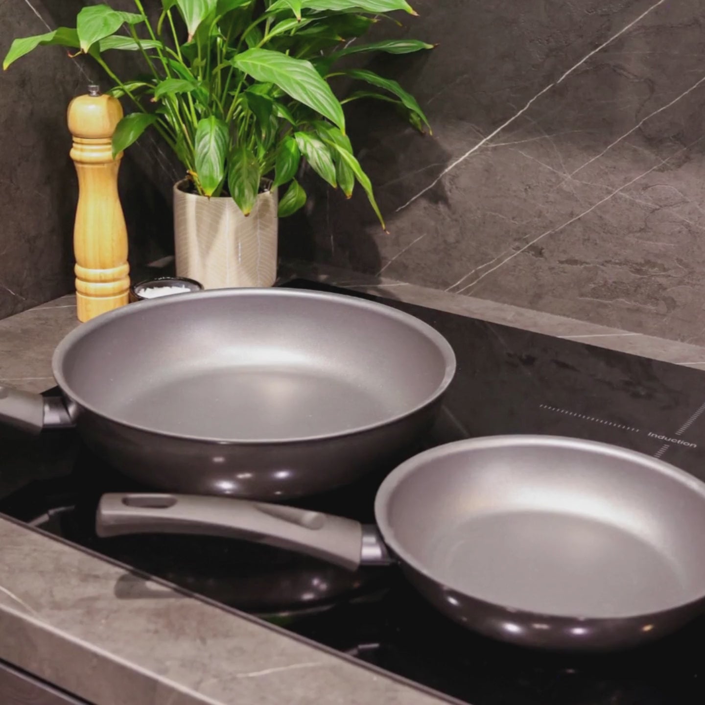 RACO Everyday Essentials range video – RACO Everyday Essentials Nonstick Induction Deep Open Frypan 28cm
